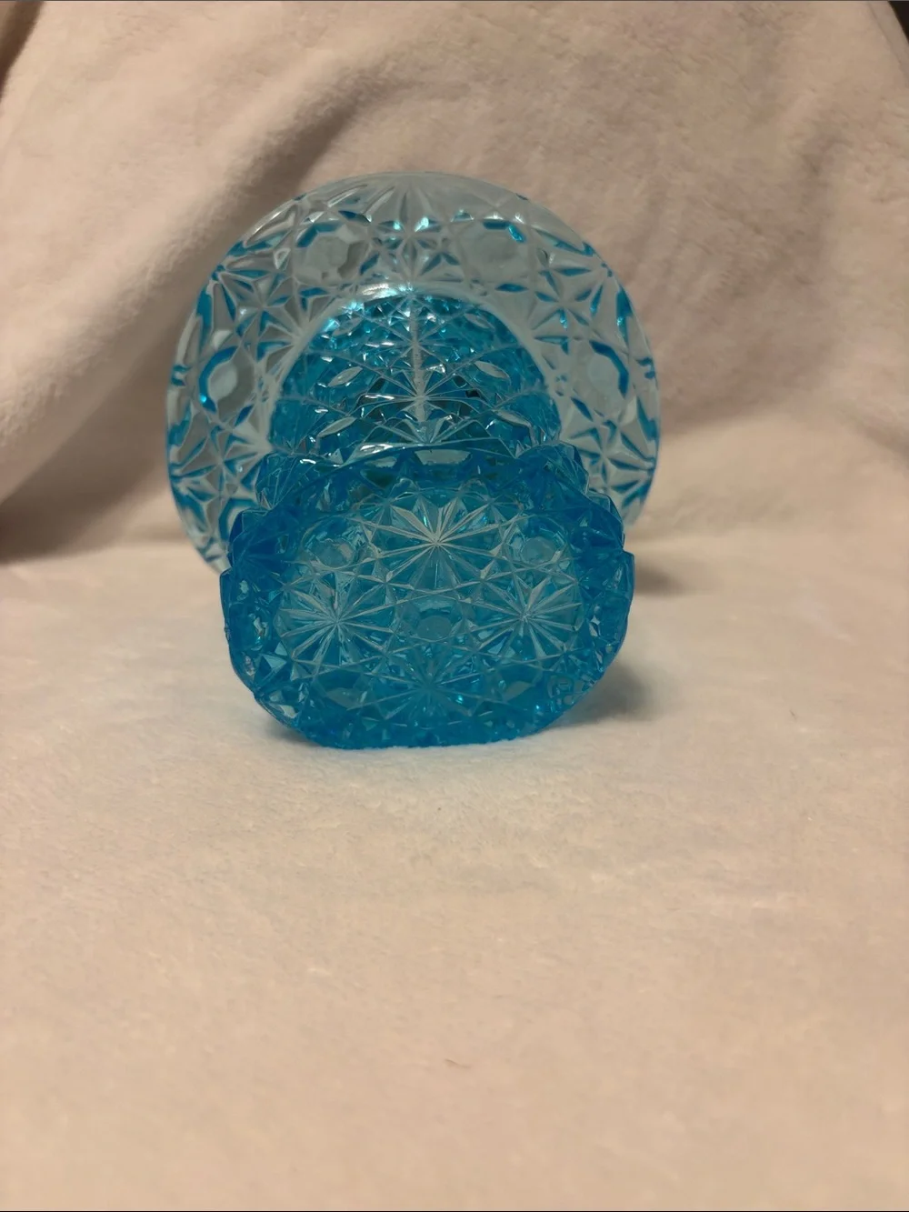 Fenton daisy and button top hat blue